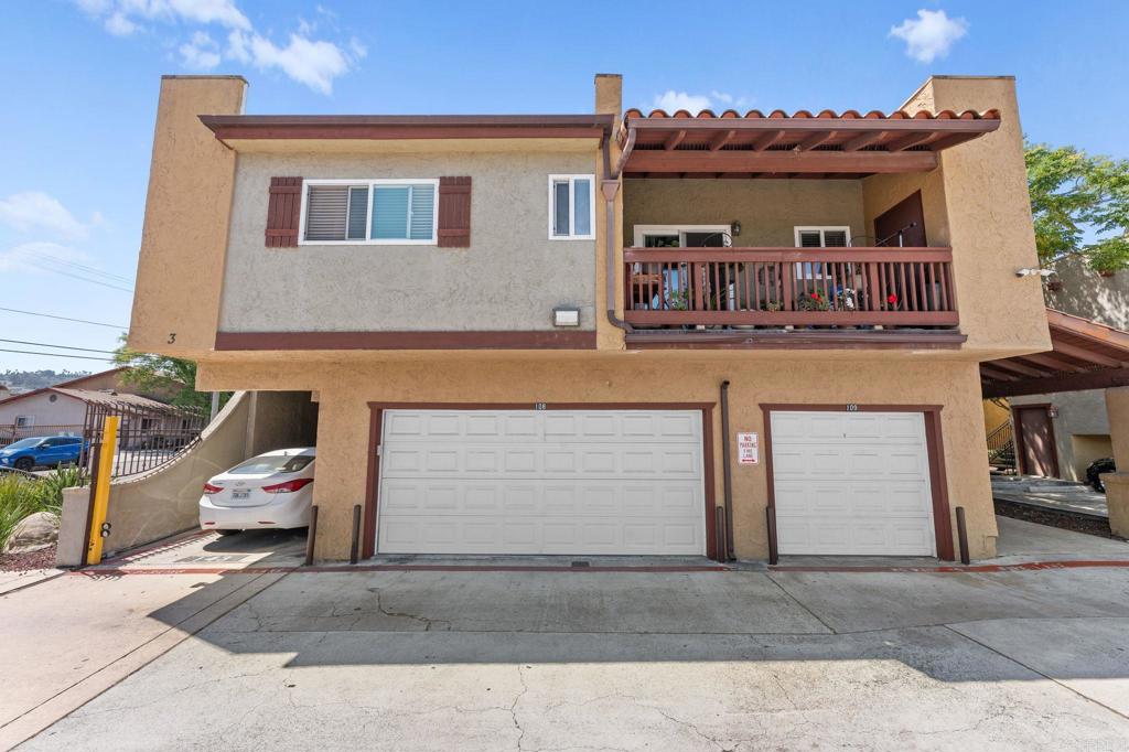 1000 Estes Street 22