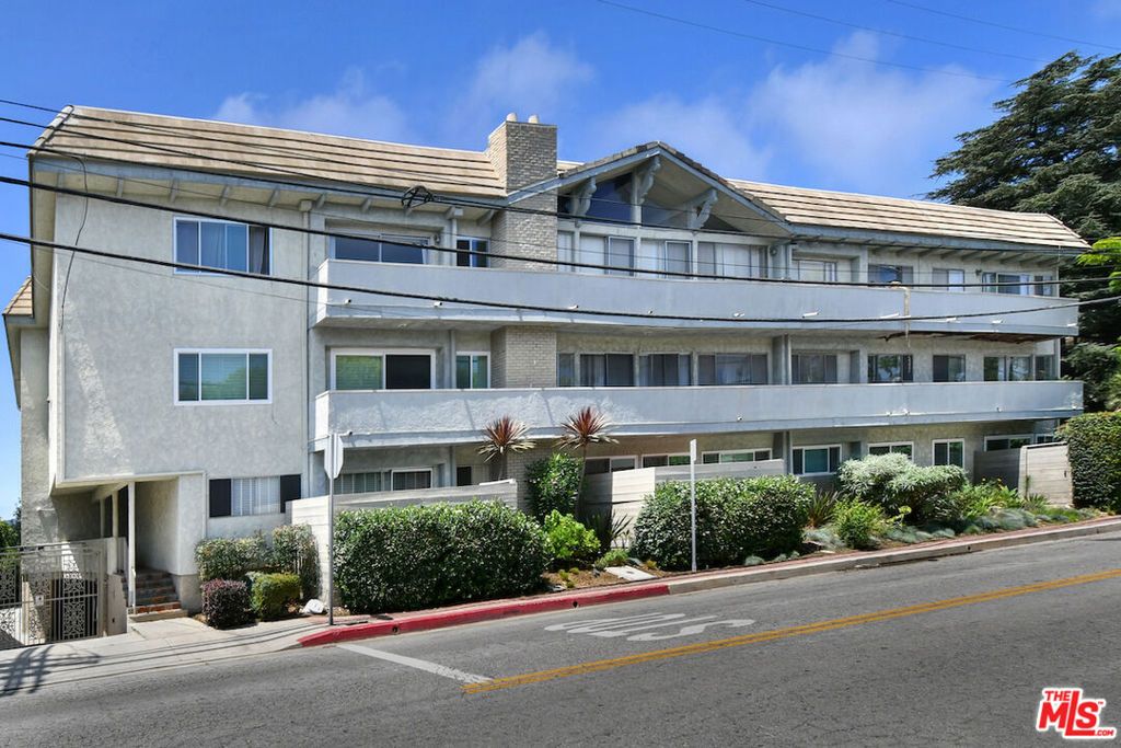 Photo of 2345 Roscomare Road #205, Los Angeles, CA 90077 (MLS # 25579763)