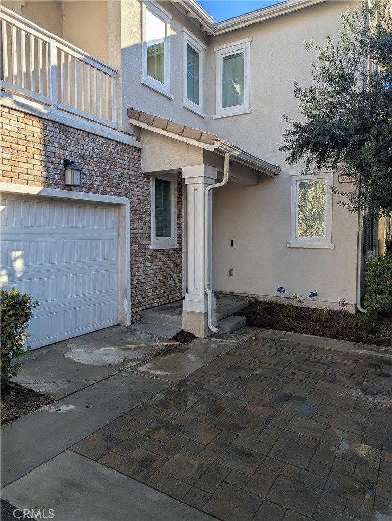 8667 Autumn Path Street