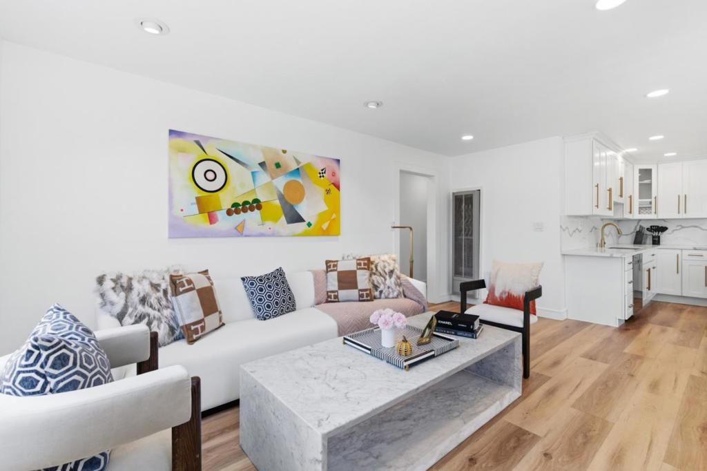 Photo of 1257 Laurel Avenue, East Palo Alto, CA 94303 (MLS # ML82041098)