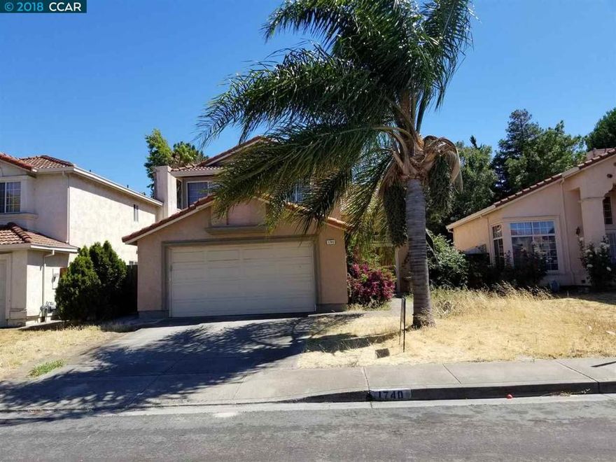 Spacious home located in mature neighborhood within 1 mile of BART.  Home is near major shopping center, freeway entrance, parks and schools. Home is in need of TLC.