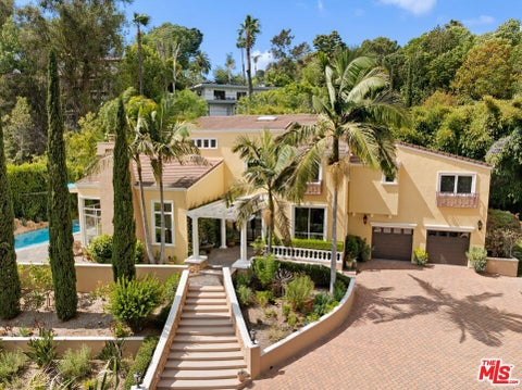 Photo of 2668 Astral Drive, Los Angeles, CA 90046 (MLS # 26791467)