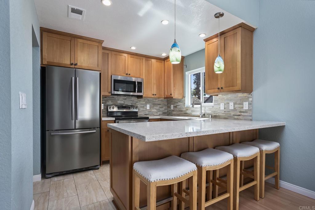 11337 AVENIDA DE LOS LOBOS C