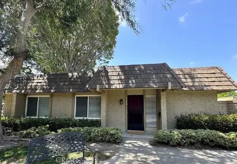 MLS: OC26158192
