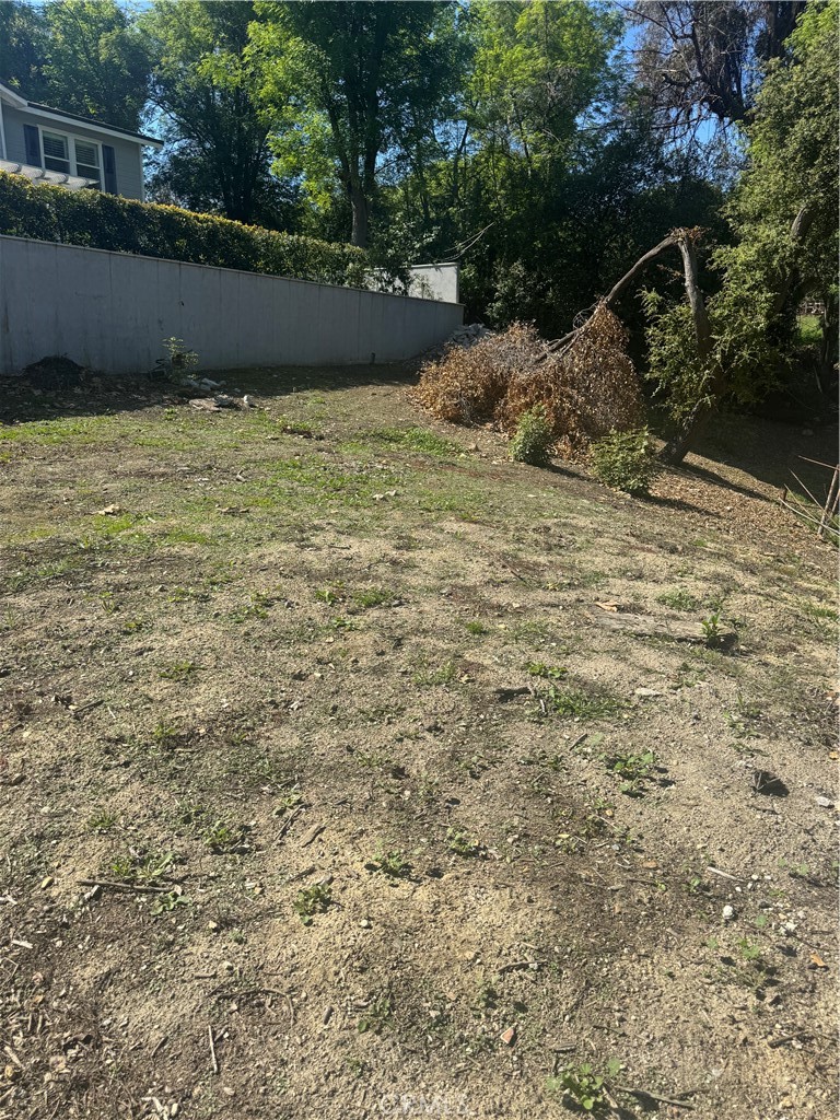 2443 Cameron Avenue