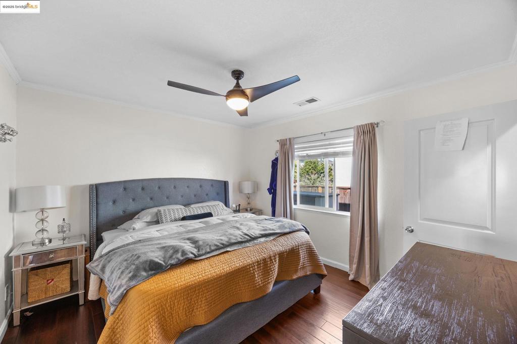 FARRELLY POND - Residential
