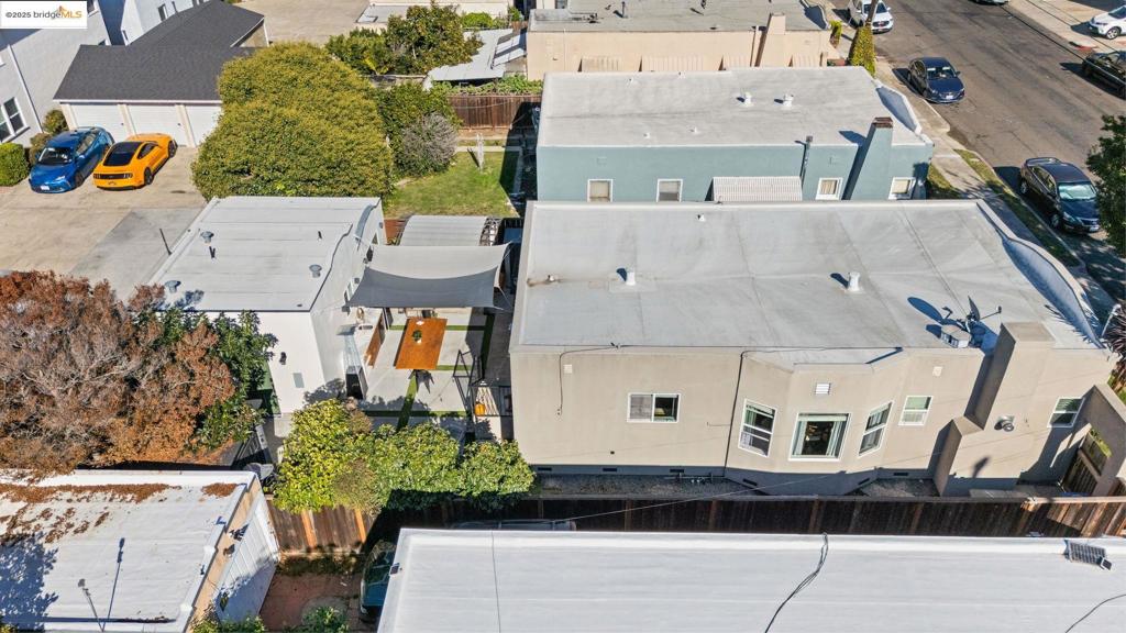FARRELLY POND - Residential