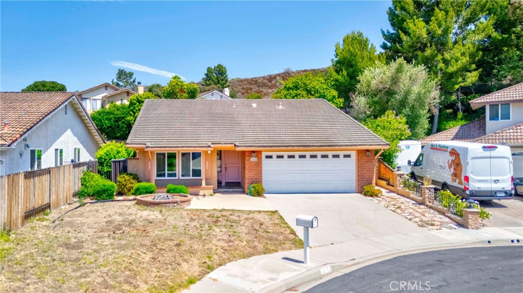 404 Continental Ct