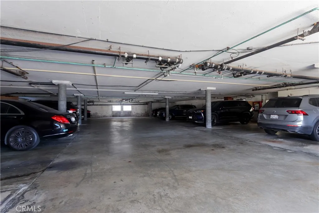 Hermosa Beach, California 90254, United States, 1 Bedroom Bedrooms, ,1 BathroomBathrooms,Residential,Active,233766