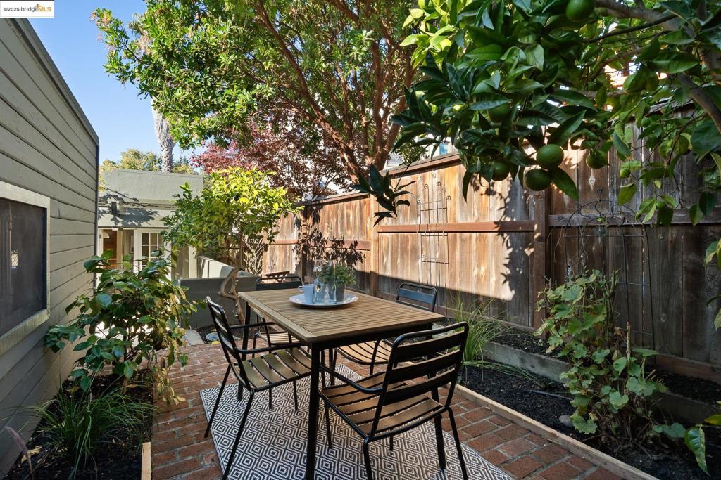 CROCKER HGHLANDS - Residential