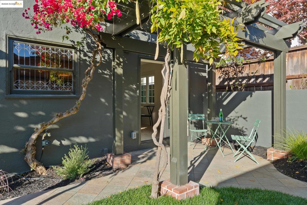 CROCKER HGHLANDS - Residential