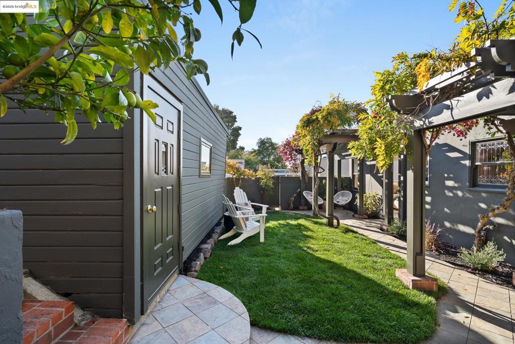 CROCKER HGHLANDS - Residential