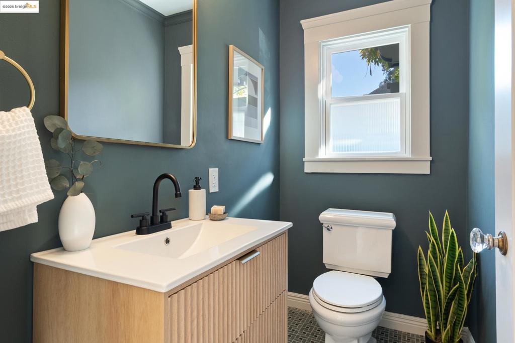 CROCKER HGHLANDS - Residential