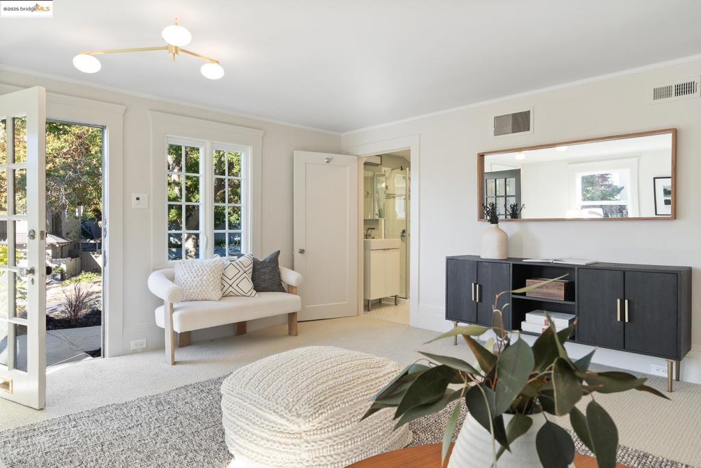 CROCKER HGHLANDS - Residential