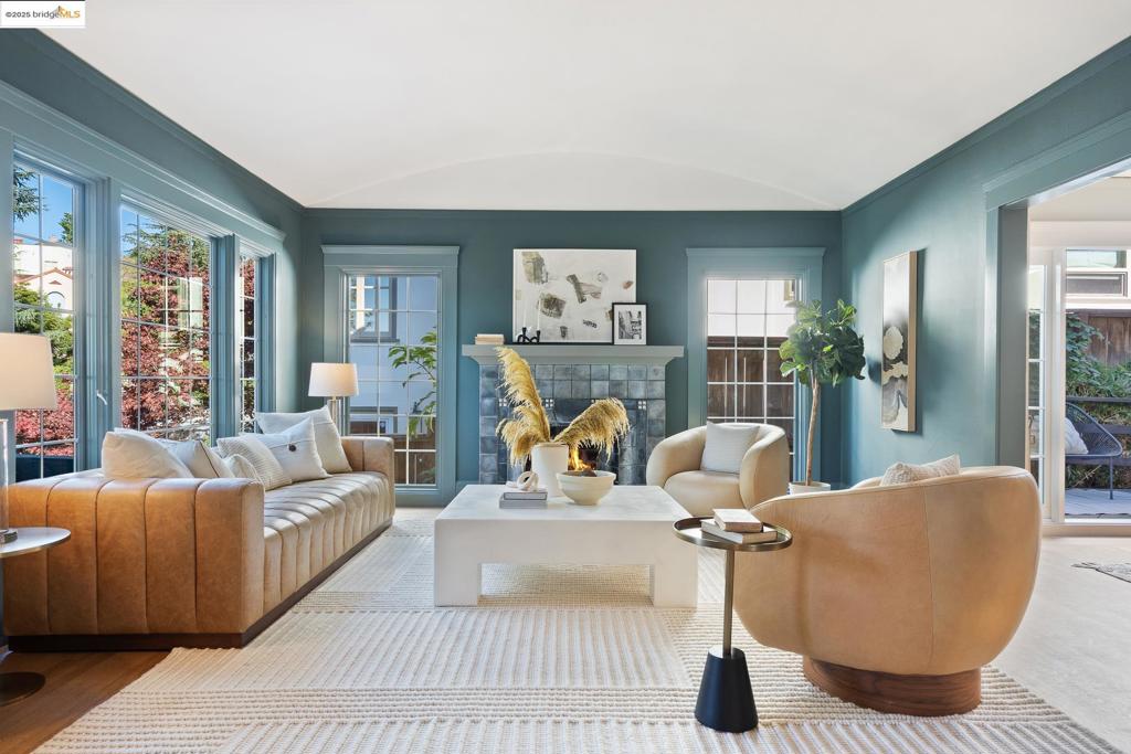 CROCKER HGHLANDS - Residential