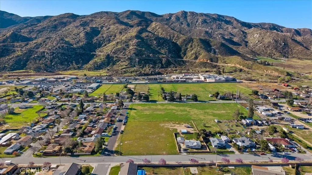 Banning, California 92220, United States, 3 Bedrooms Bedrooms, ,2 BathroomsBathrooms,Residential,Active,122654