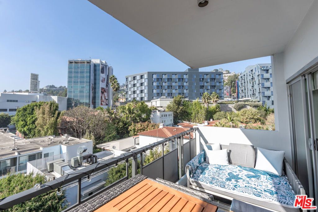Photo of 1155 N La Cienega Boulevard #814, West Hollywood, CA 90069 (MLS # 25617337)
