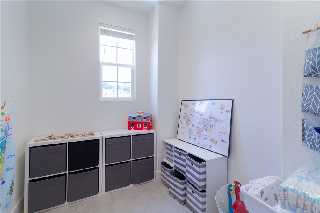 Bedford Canyon - Residential Lease