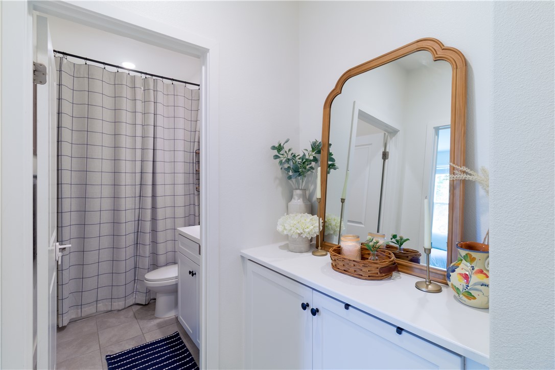 Bedford Canyon - Residential Lease