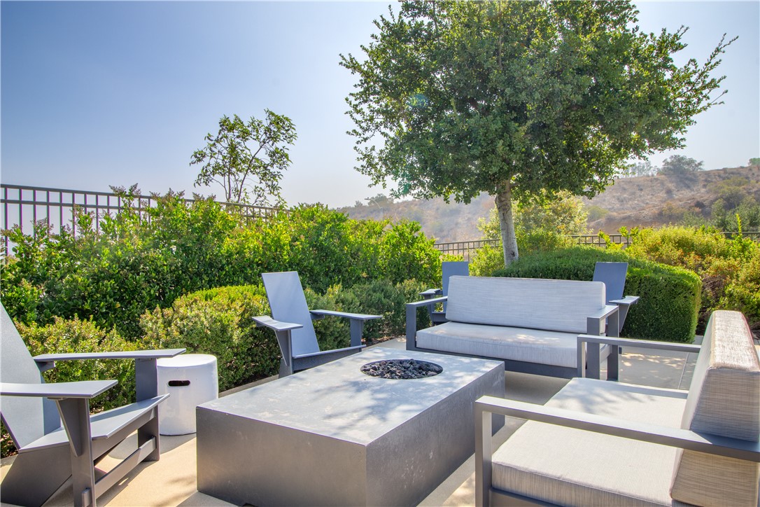 Bedford Canyon - Residential Lease