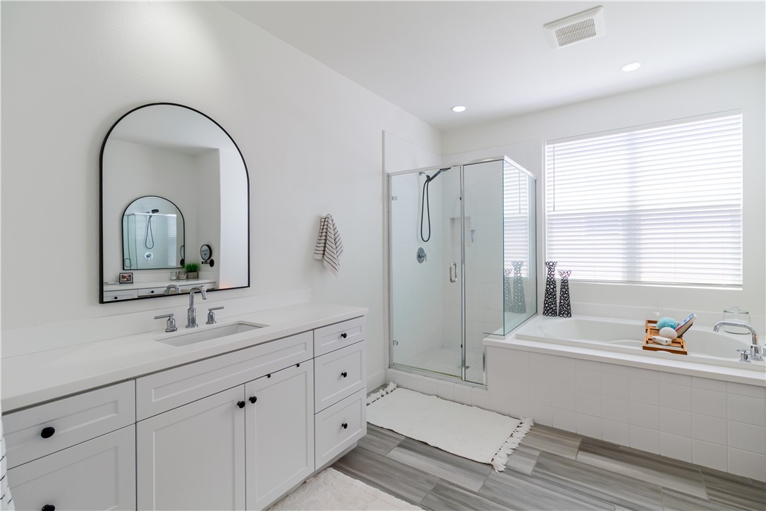 Bedford Canyon - Residential Lease