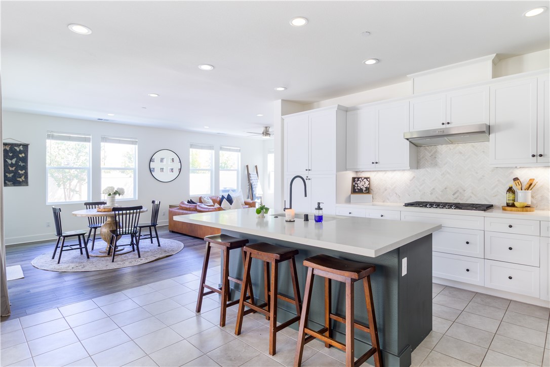 Bedford Canyon - Residential Lease