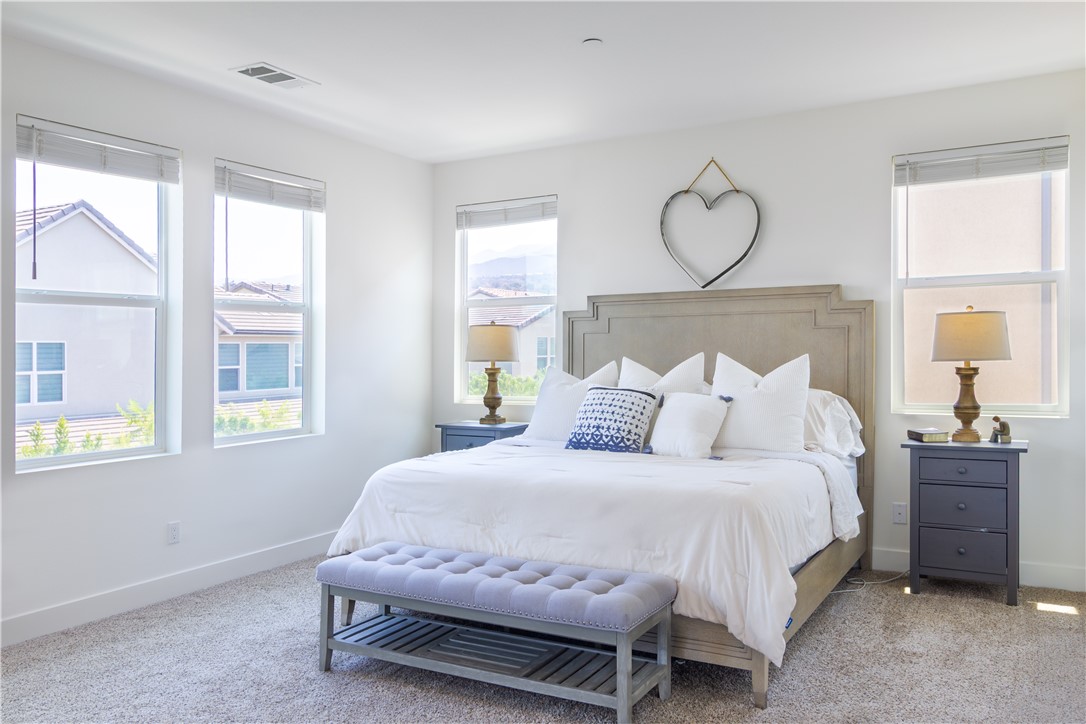 Bedford Canyon - Residential Lease