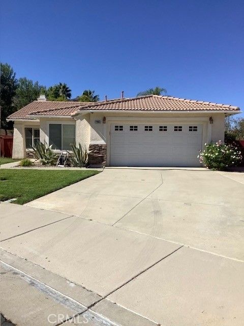 Photo of 22905 Canyon View Drive, Corona, CA 92883 (MLS # RS25246996) Photo of 22905 Canyon View Drive, Corona, CA 92883 (MLS # RS25246996)