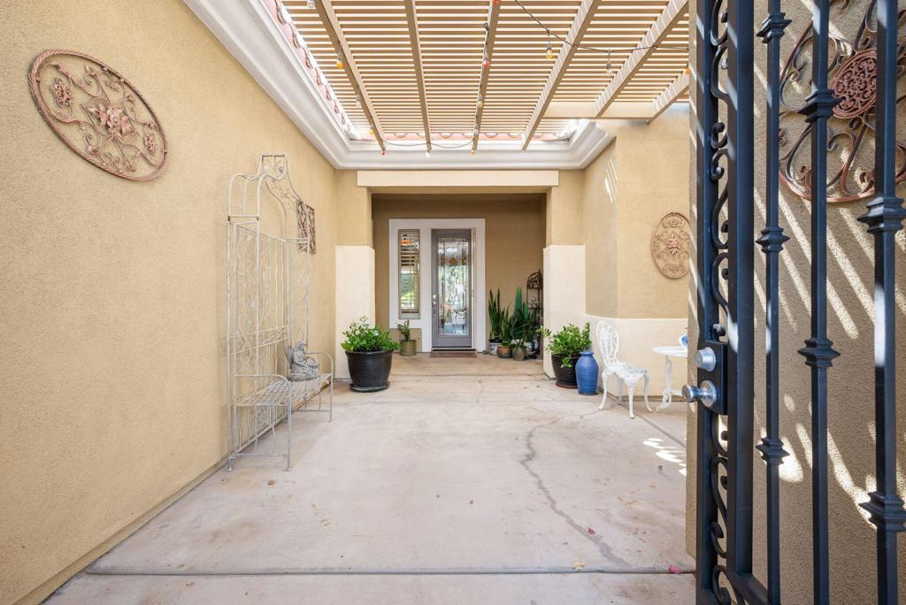 81259 Avenida Lorena