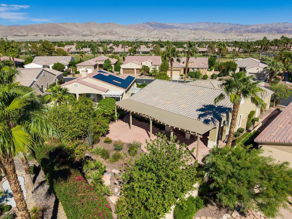 81259 Avenida Lorena