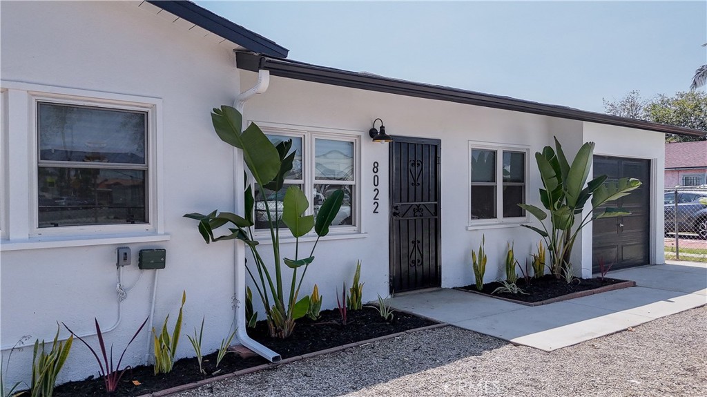 8022 Jaboneria Road