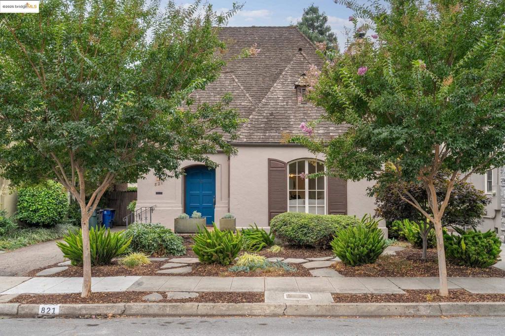 ESTUDILLO ESTATES - Residential