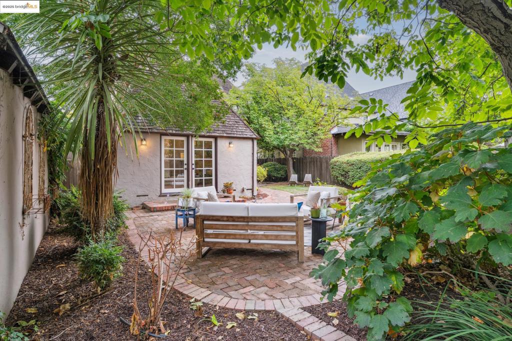 ESTUDILLO ESTATES - Residential