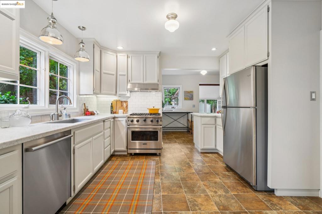 ESTUDILLO ESTATES - Residential