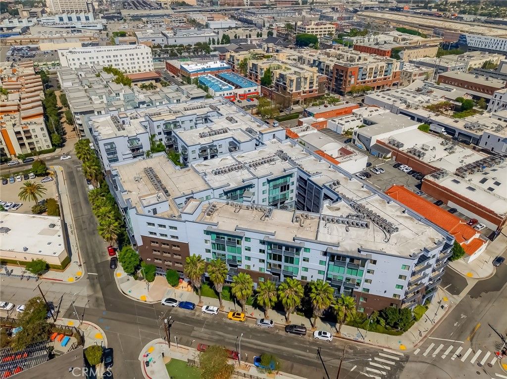 Photo of 629 Traction Ave #231, Los Angeles, CA 90013 (MLS # SB26060905)