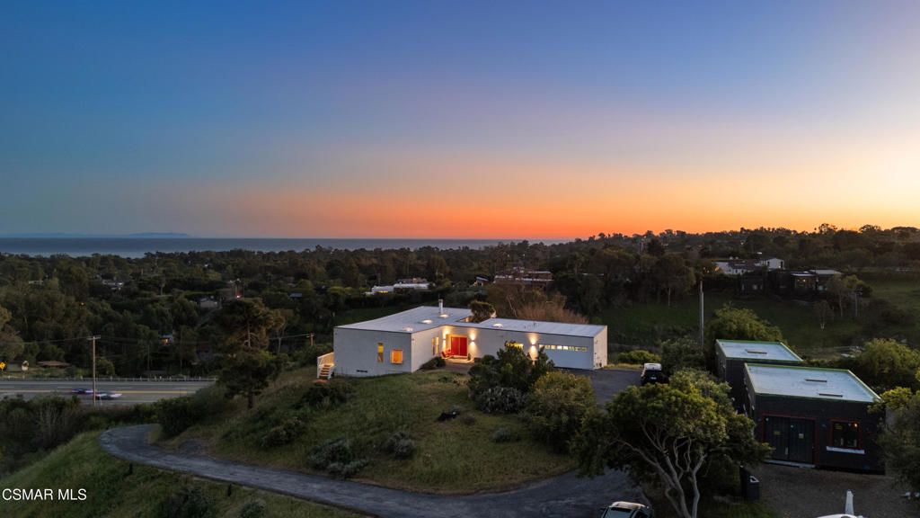 Photo of 28815 Pacific Coast Highway, Malibu, CA 90265 (MLS # 226000791)