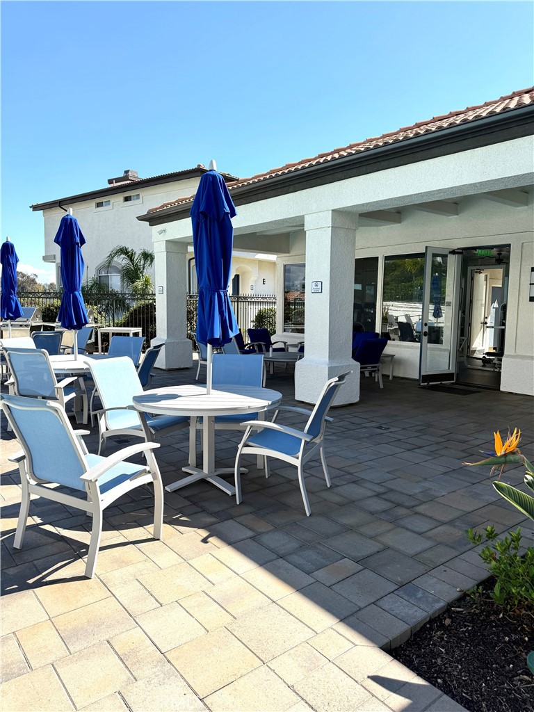 La Vista (LVIS) - Residential Lease