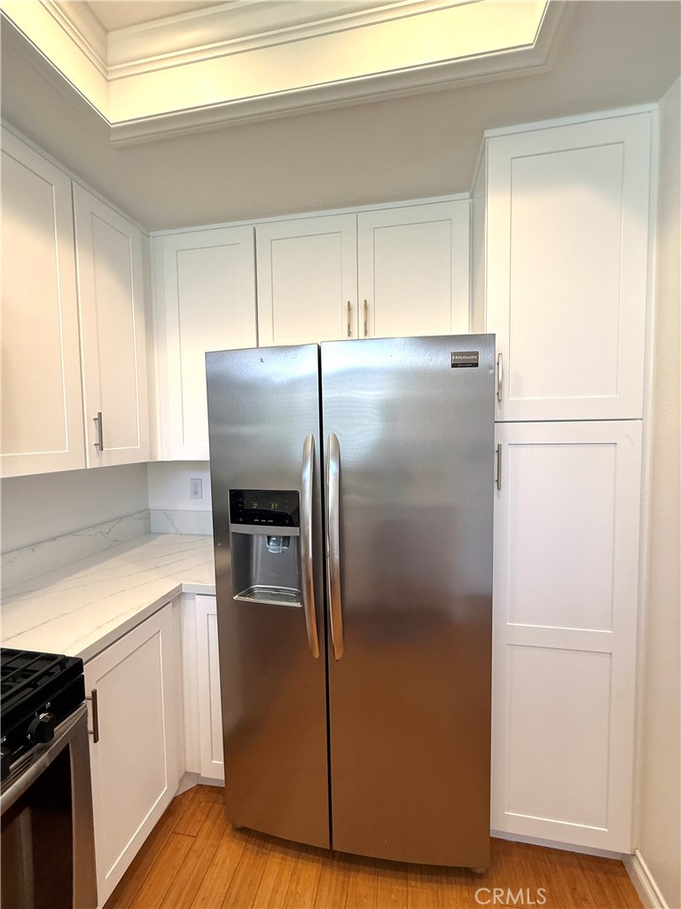 La Vista (LVIS) - Residential Lease