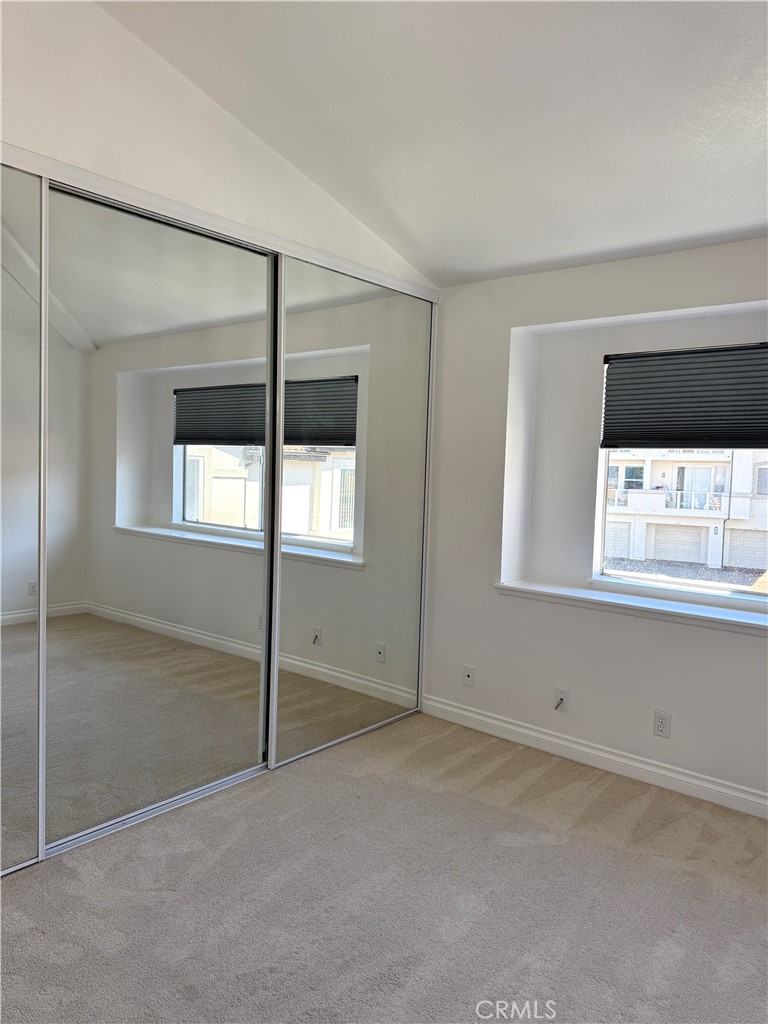 La Vista (LVIS) - Residential Lease
