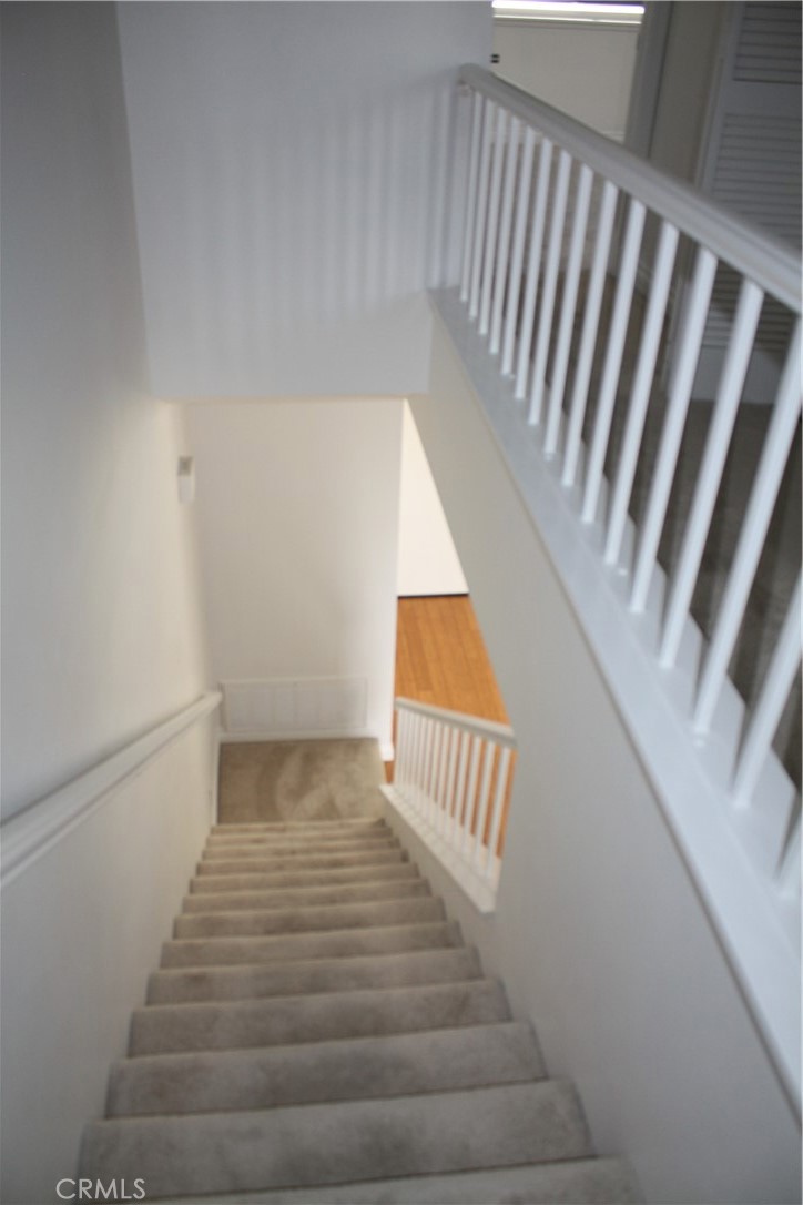La Vista (LVIS) - Residential Lease