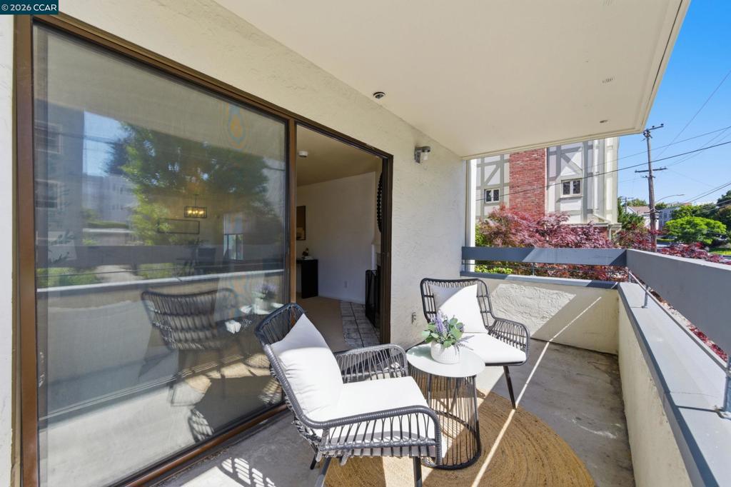 389 Belmont Street ST 103, Oakland CA 94610