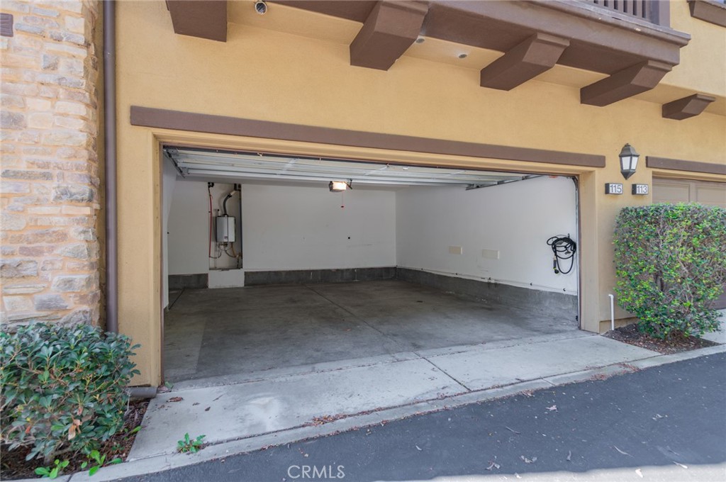 Ashton Green (ASHG) - Residential Lease