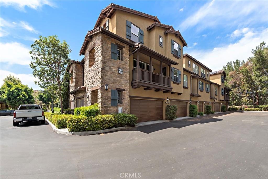 Ashton Green (ASHG) - Residential Lease