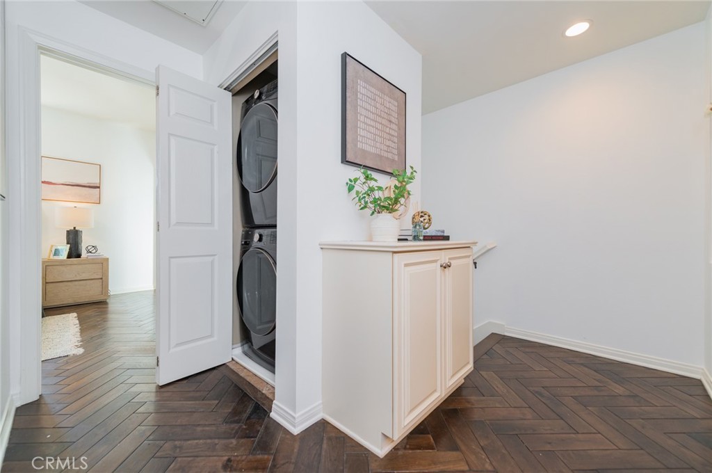 Ashton Green (ASHG) - Residential Lease