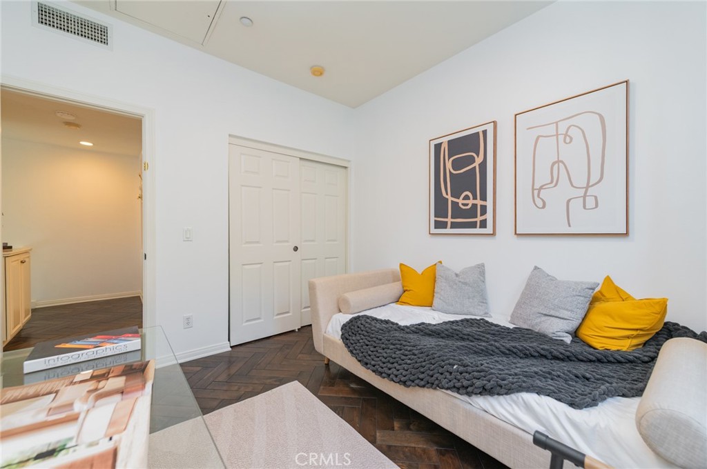 Ashton Green (ASHG) - Residential Lease