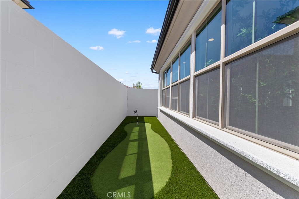 Fresco - Residential