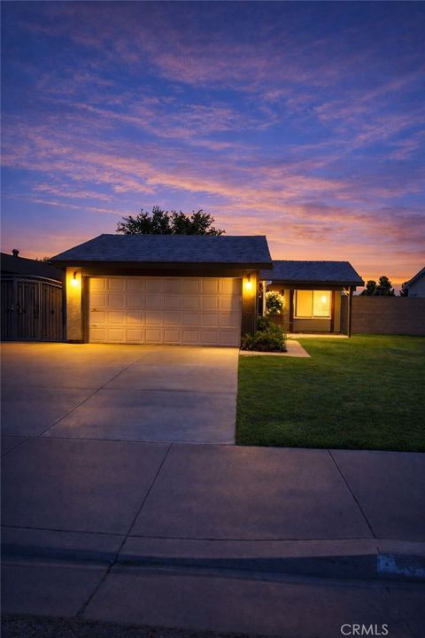 2235 W Ave K 13 Lancaster CA 93536