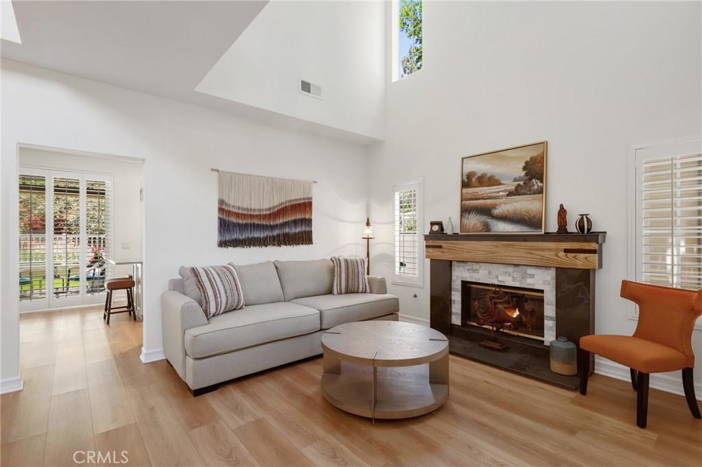 15 Meadowbrook
