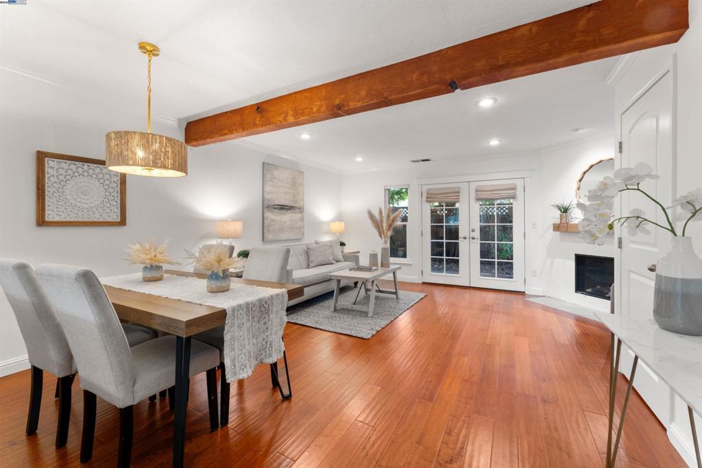 LIVERMORE DOWNS - Residential