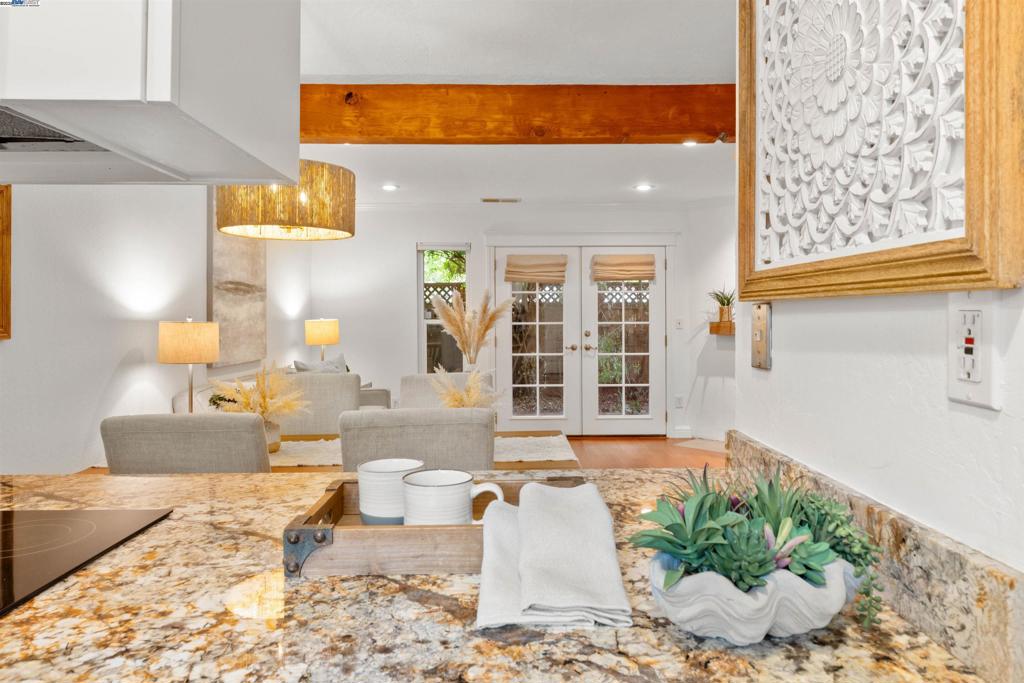 LIVERMORE DOWNS - Residential